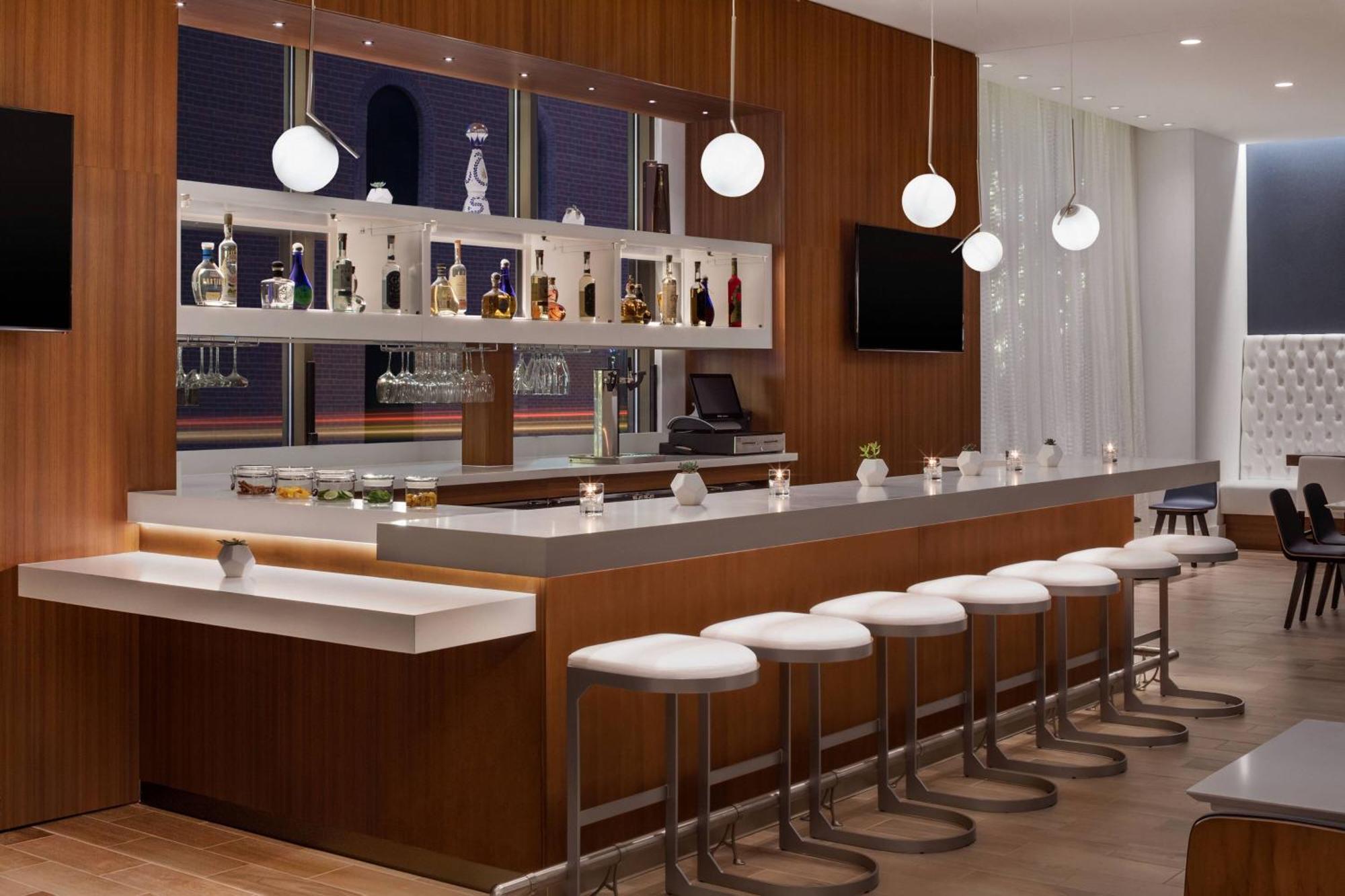 Courtyard By Marriott Stamford Downtown Hotel Luaran gambar